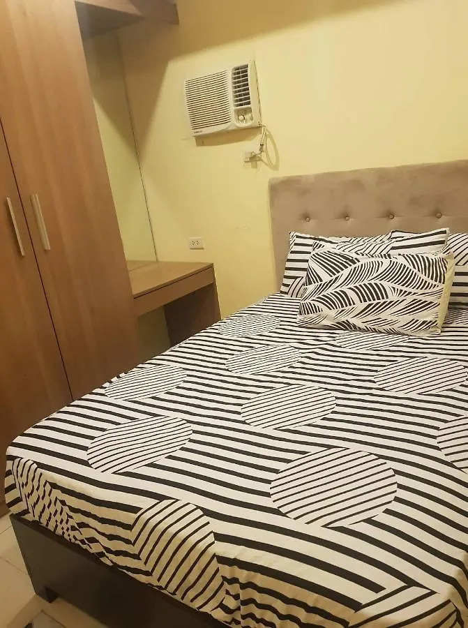 Sea Residences Manila 2*,